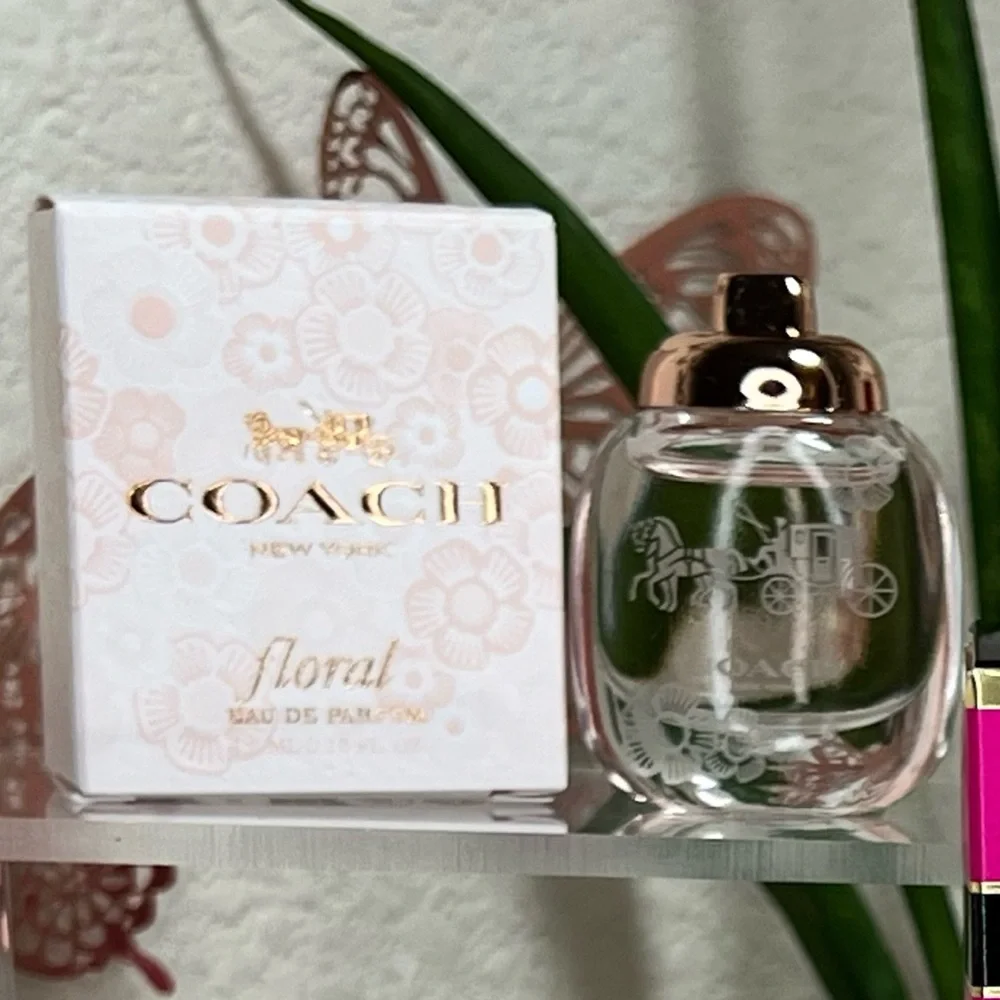 Coach Floral Fragrance Travel Wrist Dabber - Picture 1 of 3